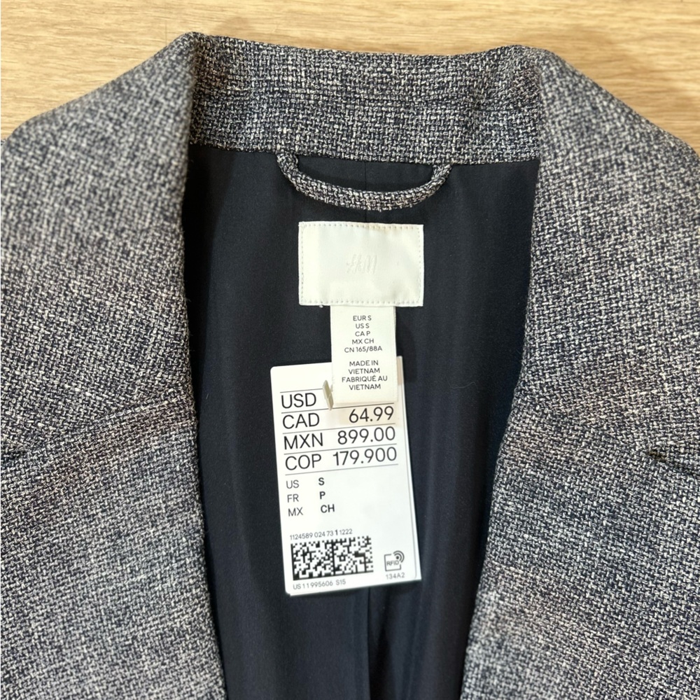 H&M Charcoal Tweed Gathered Sleeve Blazer - Picture 4 of 7